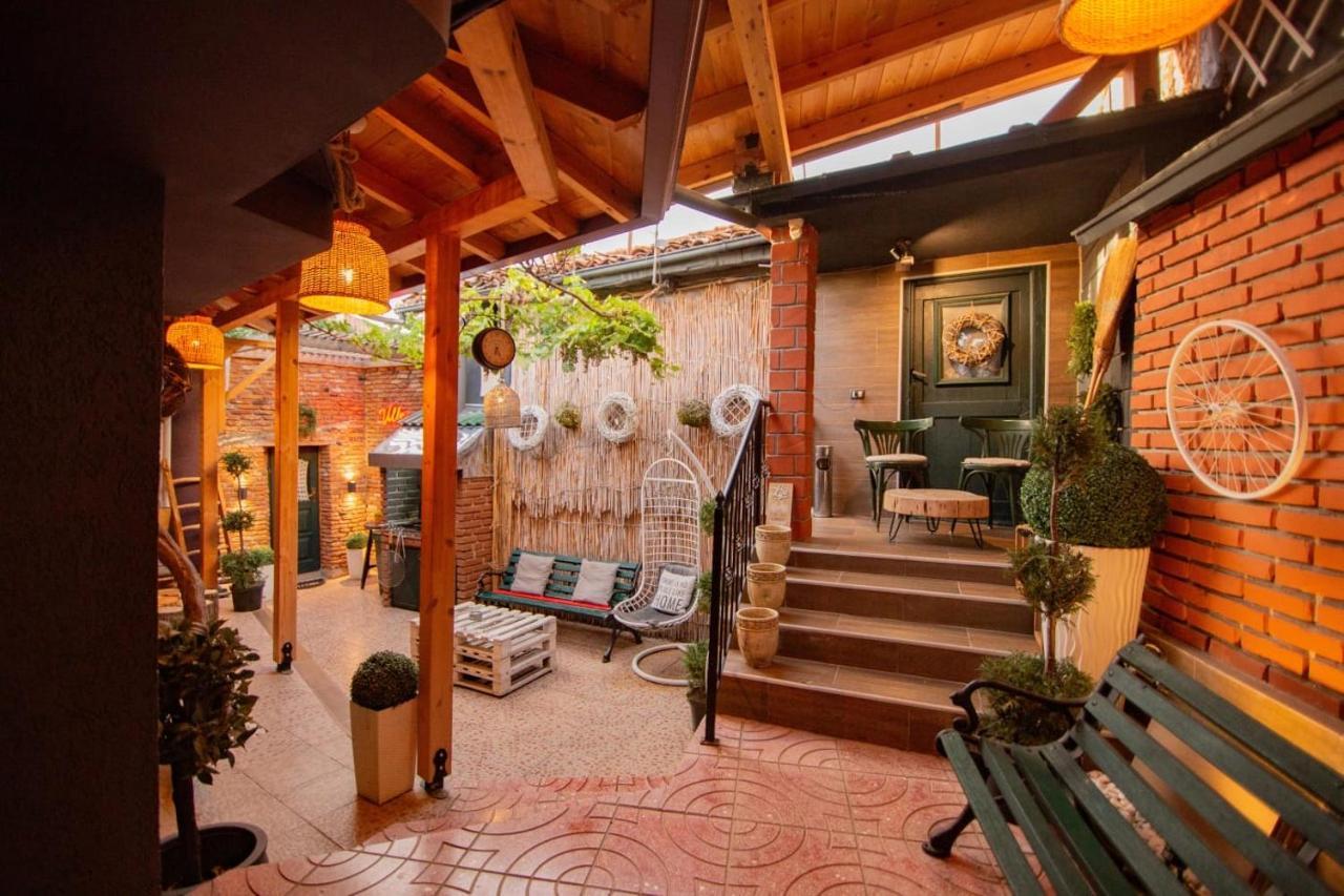 Villa Elezi Korce Exterior foto